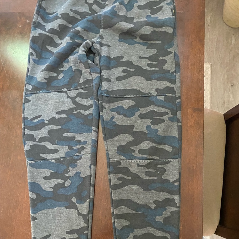 Brand new long pants for kids size M(10/12) Army
